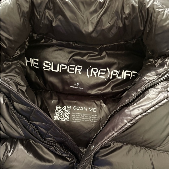 Aritzia The Super RePuff Shorty, Hi-Gloss - Picture 14 of 14